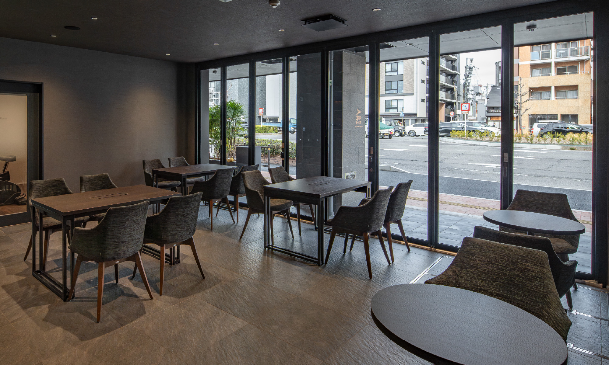 フリーラウンジ